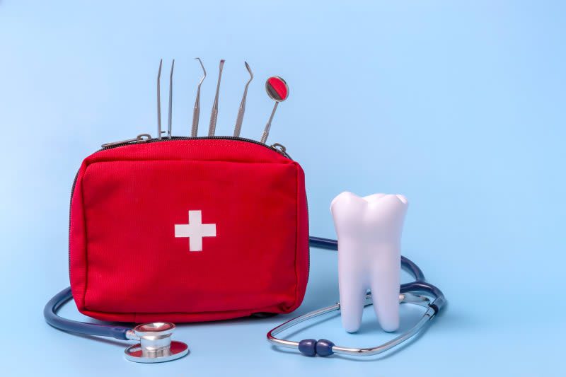 Les Urgences Dentaires à Maarif : Quand Consulter Votre Dentiste ?